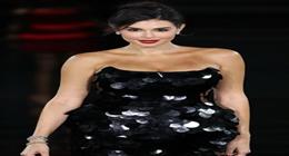 ياسمين صبري في ردها على أسئلة متابعيها: أنام 10 ساعات يوميا والغرور «نقص»