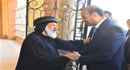 محافظ أسيوط يزور الكنائس والأديرة للتهنئة بعيد القيامة المجيد