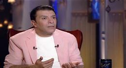 مصطفى كامل يعلن وفاة شقيق الفنان رضا حنكش