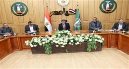 محافظ المنوفية يوجه بتشكيل لجنة للتفتيش على مصانع الأعلاف والمطاحن