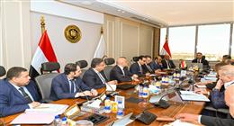 لضبط الأسواق وتطوير سلاسل الإمداد.. وزير التموين يترأس أول اجتماع للجنة العليا لمشروع «كاري أون»