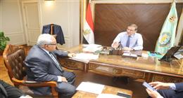 وزير الزراعة يؤكد ضرورة التكامل بين مركز البحوث الزراعية والجامعات لتحقيق الأمن الغذائي