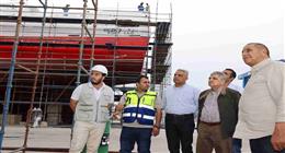 بدء تصنيع أتوبيس نهري بمصنع بناء السفن والقاطرات البحرية بترسانة جنوب البحر الأحمر 