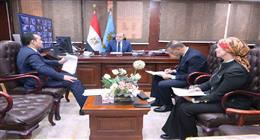 تعزيز الاستثمار والعمل بالقرى المنتجة.. محافظ الغربية يبحث ملفات خدمية مع النواب
