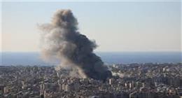 وزير الدفاع الإسرائيلي: يجب تدمير أي مبنى في لبنان يشتبه باحتوائه على عبوات ناسفة