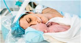 نائب وزير الصحة تبحث مع المستشفيات الجامعية تنفيذ الاستراتيجية الوطنية للسكان والتنمية