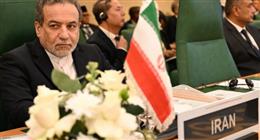 وزير الخارجية الإيراني يناقش مع نظيره الباكستاني تطورات الأوضاع الإقليمية