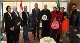 محافظ القليوبية يكرم رئيس منطقة القليوبية الأزهرية لبلوغه سن المعاش
