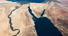 سيناء وجماعة الإخوان الإرهابية.. كيف أحبطت الدولة مخططات التنظيم؟
