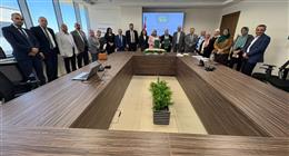 نقل الكهرباء توسّع مشروعاتها وتوقع عقدًا لخدمة شرق العوينات