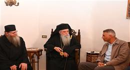 محافظ جنوب سيناء يزور دير سانت كاترين ويؤكد: مشروع «التجلي الأعظم» يصون قدسية الدير