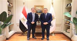مصر وبريطانيا تبحثان توسيع الشراكات الجامعية وربط التعليم بسوق العمل