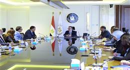 وزير التخطيط يبحث مع البنك الإسلامي للتنمية تعزيز الشراكة لمواجهة التحديات الاقتصادية