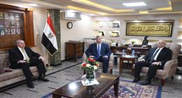 محافظ الفيوم يبحث تعزيز التعاون المشترك مع رئيس المحكمة والمحامي العام