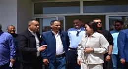 وزيرة الإسكان تتفقد الأبراج الشاطئية وكومباوند مزارين بالعلمين الجديدة