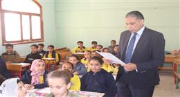 وكيل «تعليم الجيزة» يوجه بضرورة الربط بين الدراسة النظرية والتدريب العملي
