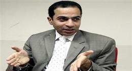 أستاذ تمويل: ترامب وقع في الفخ.. الاقتصاد العالمي مهدد بالانهيار