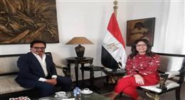 وزيرة الثقافة تشدد على أهمية توسيع الشراكة مع القطاع الخاص لرعاية المهرجان القومي للمسرح