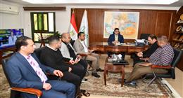 نائب محافظ الفيوم يبحث تعزيز الاستثمار بالساحل الجنوبي لبحيرة قارون