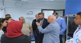 محافظ قنا: تذليل كافة المعوقات وتسريع وتيرة العمل بمشروعات مياه الشرب والصرف الصحي