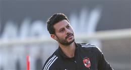 الأهلي يثير الجدل بشأن محمد الشناوي قبل مواجهة الزمالك بساعات