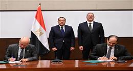 رئيس الوزراء يشهد توقيع مذكرة تفاهم للتعاون في أنشطة استكشاف الغاز بغرب المتوسط