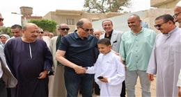 محافظ المنيا يفتتح المسجد الشرقي بنزلة الدليل ببني مزار 