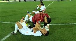 تحامل على نفسه.. كريم رمزي يدافع عن محمد شحاتة بعد هجوم جماهير الزمالك