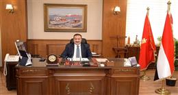 محافظ بورسعيد: حملات مكثفة لجمع الكلاب الضالة وإيداعها بالشلاتر