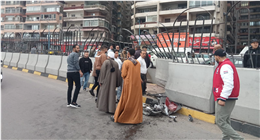إعادة تيسير الحركة المرورية بعد انقلاب سيارة على كورنيش الإسكندرية