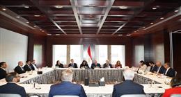 وزير الخارجية يؤكد حرص مصر على جذب الاستثمارات البريطانية خلال لقائه ممثلي الشركات في لندن