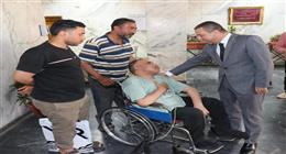 محافظ المنوفية يبحث شكاوى المواطنين ويوجه بصرف مساعدات عينية وكرسي متحرك لحالة إنسانية