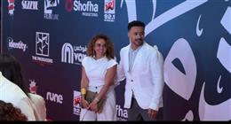 علا رشدي تساند زوجها أحمد داوود في العرض الخاص لفيلمه الجديد إذما