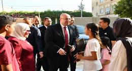 محافظ الفيوم يزور دار عائشة حسانين للأطفال الأيتام لتهنئتهم بعيد الأضحى