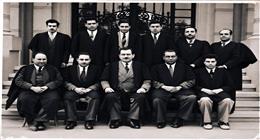 صورة من الزمن الجميل.. علي مشرفة يتوسط كبار علماء «علوم القاهرة» في ذكرى المئوية