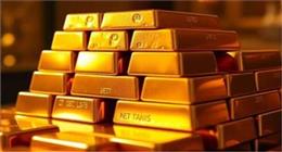 انخفاض أسعار الذهب عالميا.. عقود أغسطس تتراجع بأكثر من 73 دولارا للأوقية