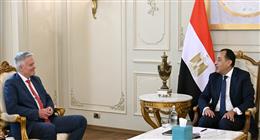 رئيس الوزراء يلتقي سكرتير عام منظمة التعاون الاقتصادي والتنمية