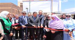 تزامنًا مع العيد القومي.. محافظ دمياط يفتتح معرض الحرف التراثية والمشروعات الصغيرة