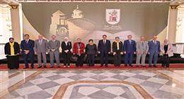 جامعة القاهرة: نطبق أعلى معايير الجودة والاعتماد في البرامج الدراسية لرفع مستوى الخريجين