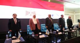 مؤتمر الدراسات البينية يوصي بتشريعات وحوكمة شاملة للذكاء الاصطناعي