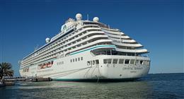 ميناء غرب بورسعيد السياحي يستقبل السفينة CRYSTAL SERENITY وعلى متنها 752 سائحا