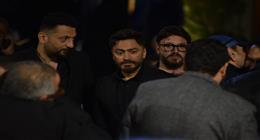 تامر حسني يقدم واجب العزاء في وفاة هاني شاكر بمسجد أبو شقة «صور»