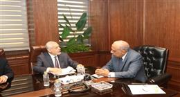 بالتعاون مع الإمارات.. وزير الكهرباء يوجه بالإسراع في تنفيذ مشروعات تخزين الطاقة الكهربائية