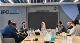 «الإسكان» تنظم مائدة مستديرة لتفعيل حوافز ومؤشرات العمران الأخضر المستدام