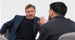 كاظم الساهر: الفقر صنعني.. وأتمنى الموت على المسرح
