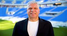 آخر أخبار الأهلي.. برشلونة يطلب تفعيل بند شراء حمزة عبدالكريم ووائل جمعة يبدأ مهام عمله