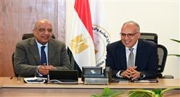 «الري» و«الكهرباء» يبحثان خطة التحول الشمسي لترشيد نفقات محطات الطاقة