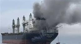 وزير الشحن البحري الهندي: مقتل 3 بحارة في غارة أمريكية على ناقلة نفط قبالة سواحل عمان