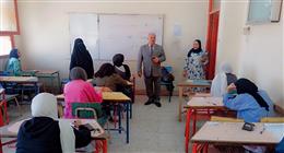 طلاب الثانوية الأزهرية يؤدون امتحان اللغة الأجنبية الأولى اليوم