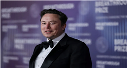 إجراء من إيلون ماسك يجعله أول تريليونير على وجه الأرض.. ماذا فعل؟